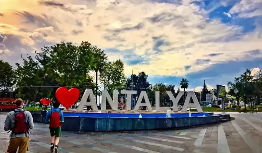 Antalya göçün merkezi oldu