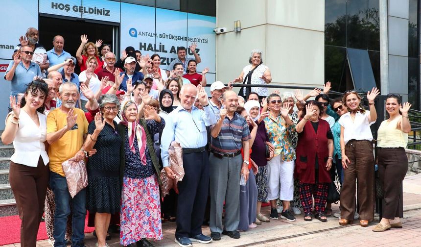 Babalar Günü'nde anlamlı ziyaret