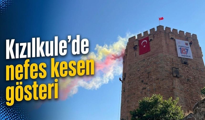 Kızılkule'de nefes kesen gösteri