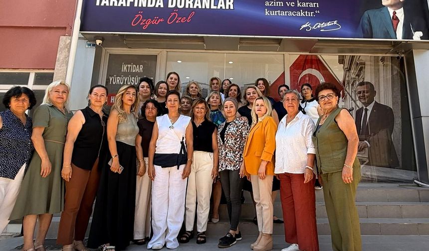 Kadın kolları başkanından tepki