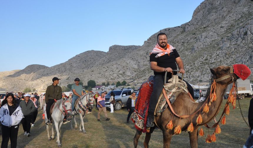 Yayla Şenliği, Yörük göçüyle başladı