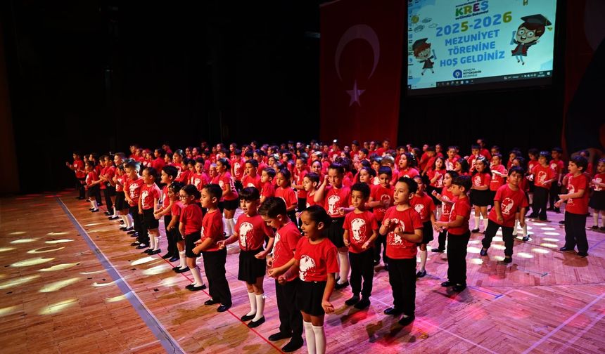 Büyükşehir kreşlerinde mezuniyet coşkusu