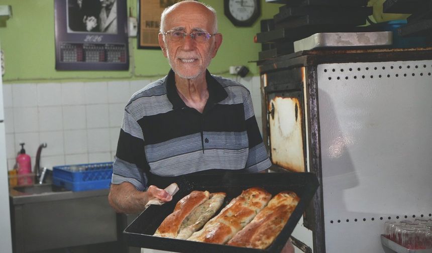 69 yıldır aynı tezgâhın başında