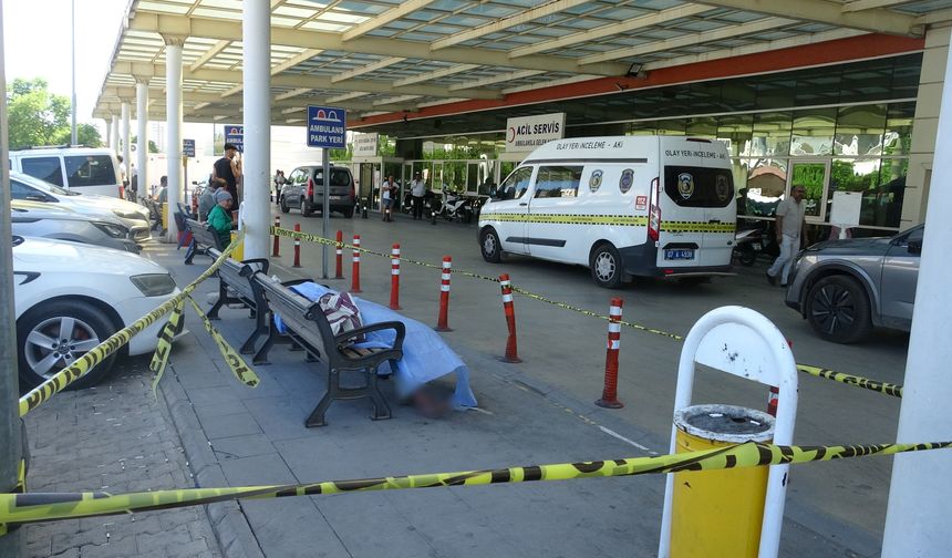 Bankta ölü bulundu