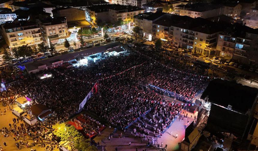 Korkuteli'de muhteşem gece