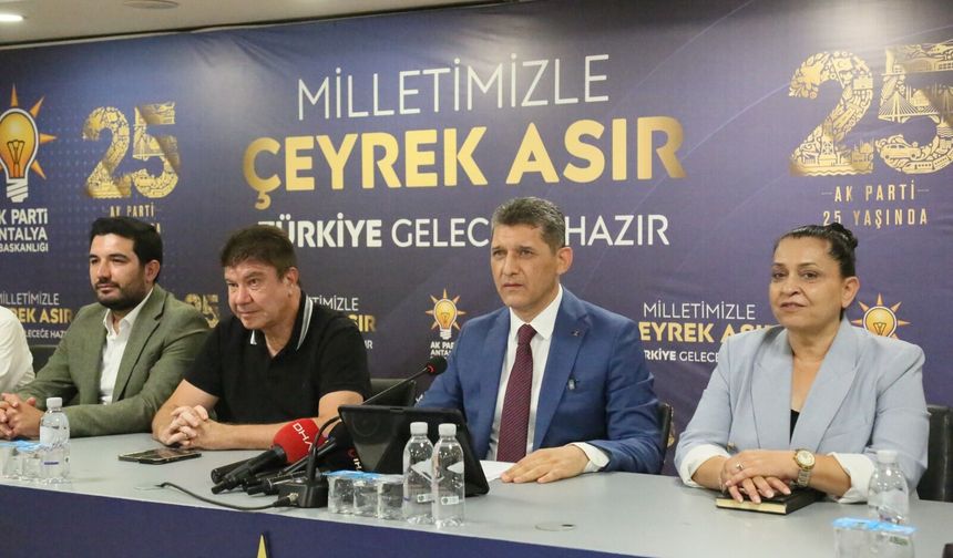 AK Parti’de 25’inci yıl coşkusu