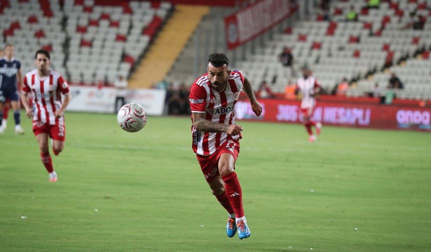 Antalyaspor evinde mağlup
