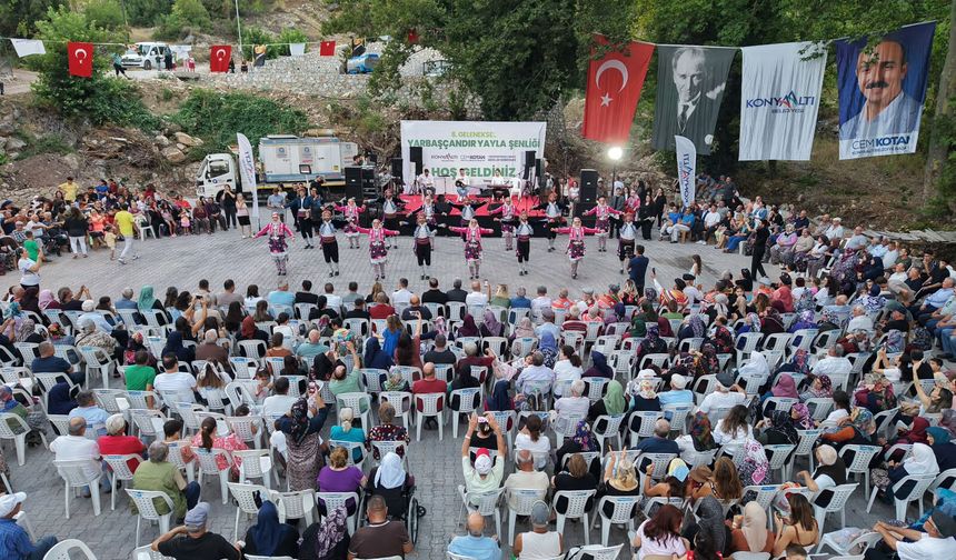 Konyaaltı'da şenlik zamanı