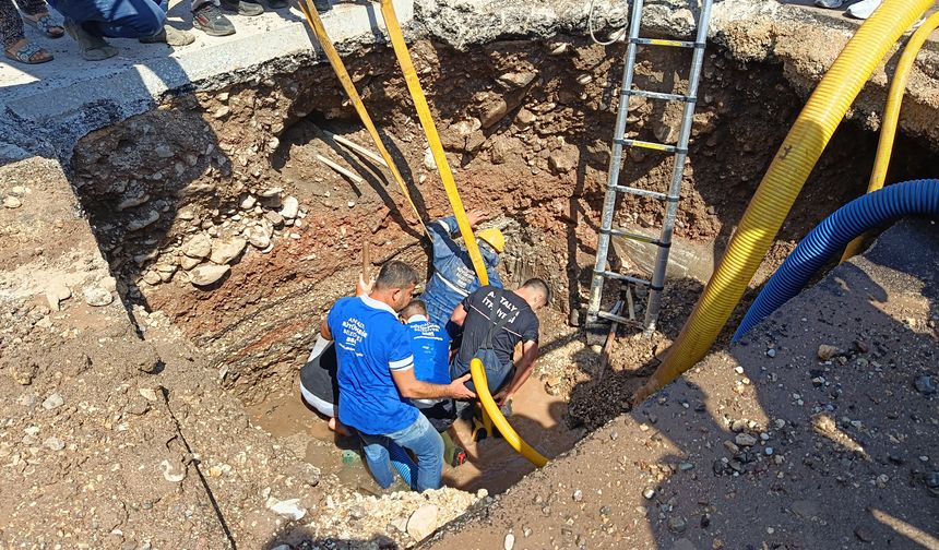 Kumluca'da işçi göçük altında kaldı