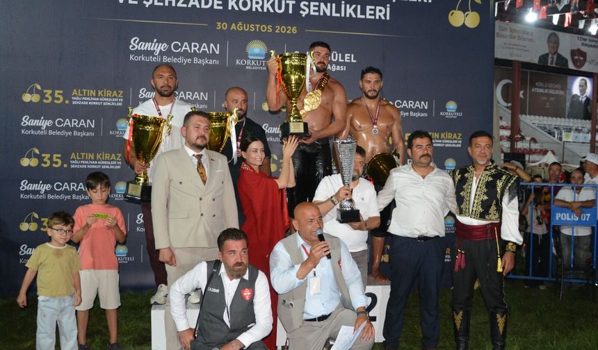 Korkuteli'de başpehlivan Batmaz oldu