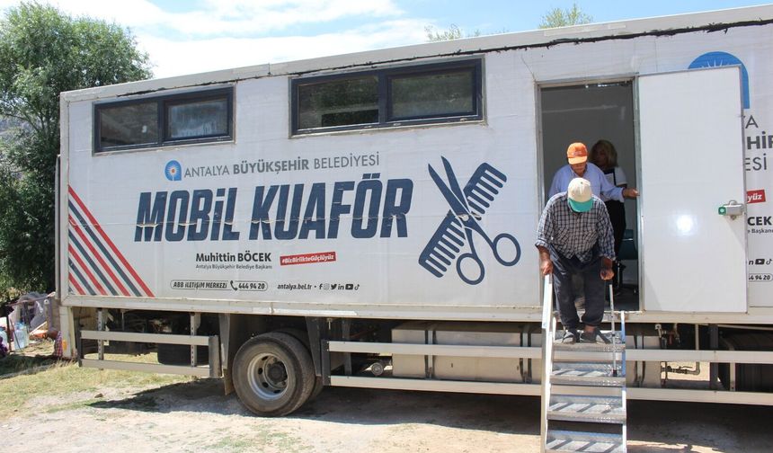 Mobil Kuaför TIR'ı yaylalarda