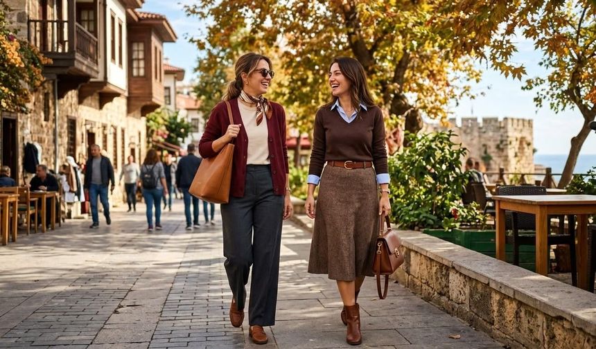 Antalya’da sonbahar modası vitrinleri hareketlendirdi