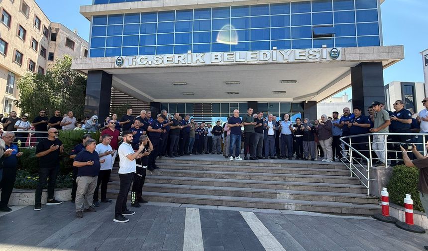Son yolculuğuna gözyaşlarıyla uğurlandı