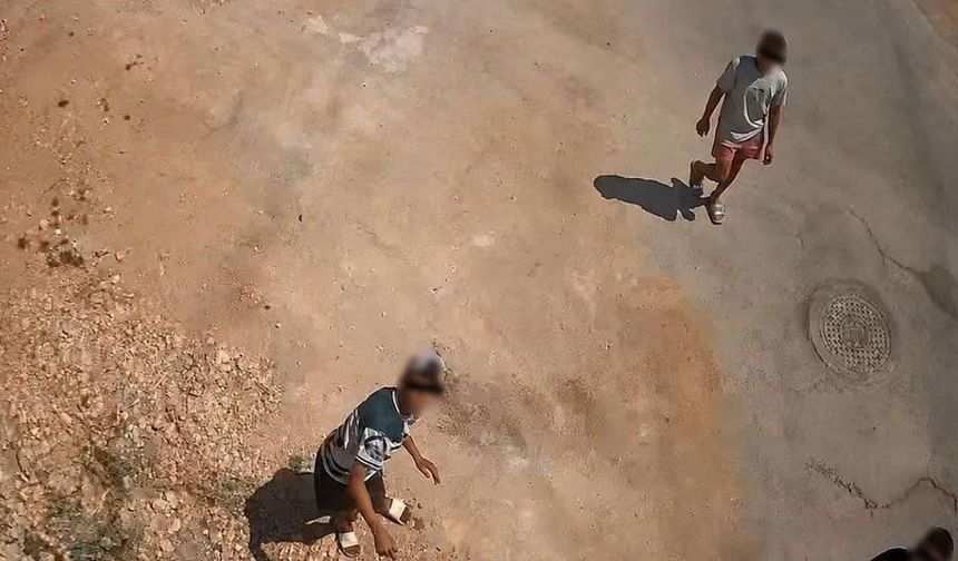 Kepez'de fotokapana saldırı