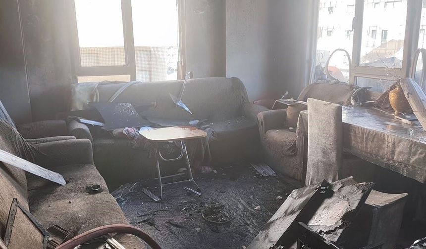 Alanya'da apartmanda yangın paniği