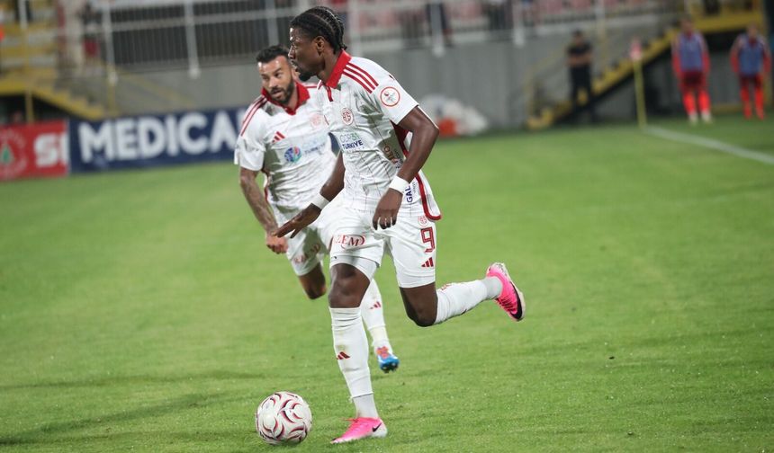 Antalyaspor deplasmanda 2-1 kazandı