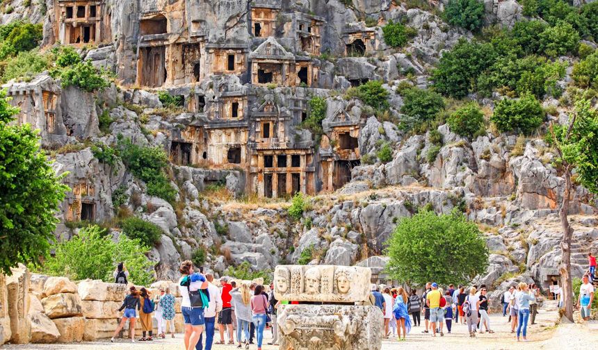 Likya’nın parlayan kenti: Myra