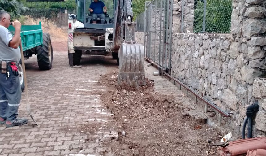 Kemer'de altyapı çalışmaları