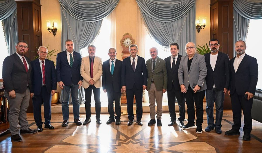 Antalya'da 7 bölgenin gazetecileri bir araya geldi
