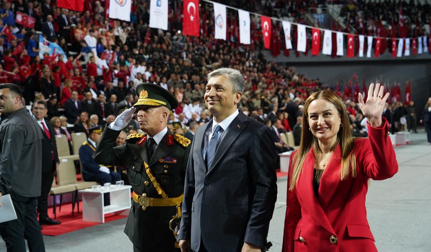 Cumhuriyet'in 103'üncü yıl dönümü kutlandı