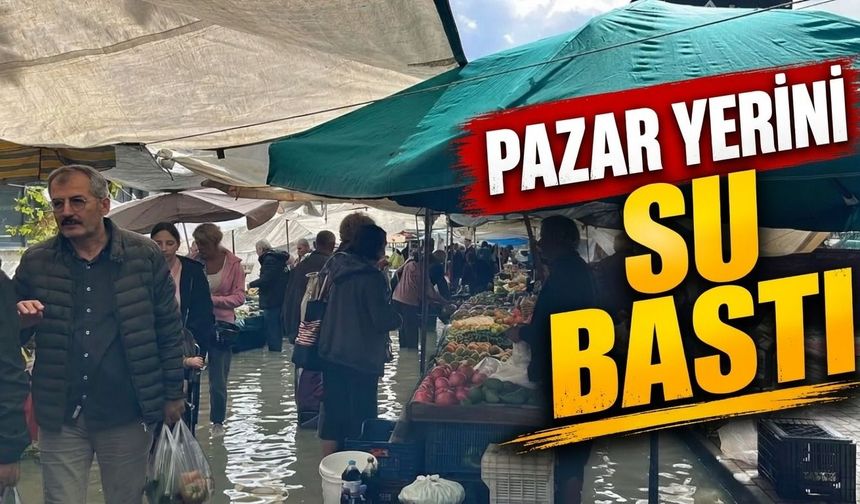 Pazar yerini su bastı