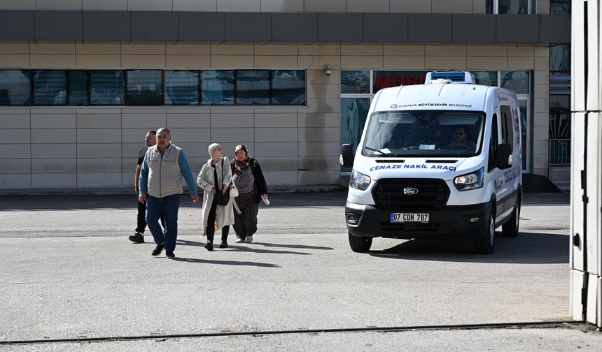 Motosiklet sürücüsü zincirleme kazada hayatını kaybetti